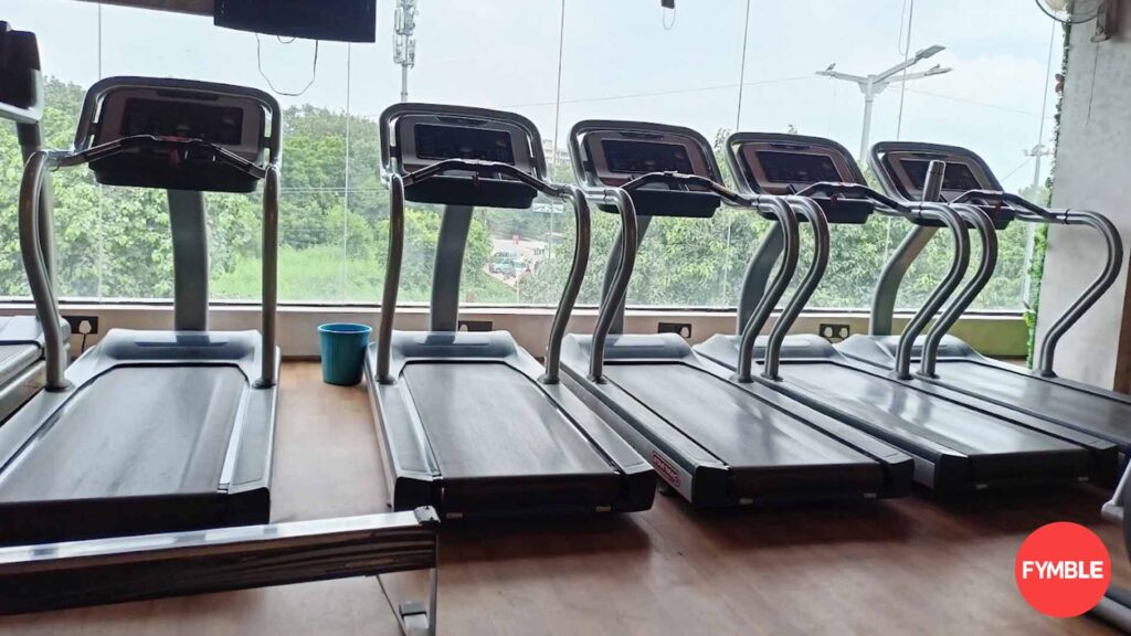 Golds Gym Dwarka